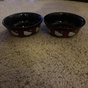 Cuenco de alimentación Hello Kitty - Imagen 1 de 2