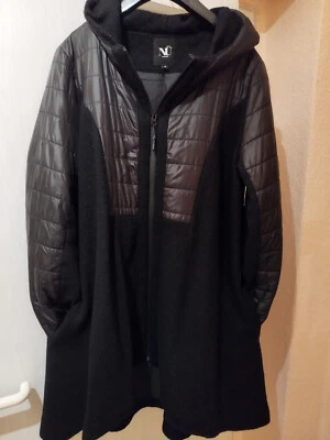 Da-Jacke, von NÜ Denmark-DE, Gr. S/M, Farbe schwarz mit gesteppten Akzenten - Bild 1 von 4