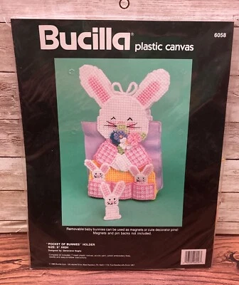Servilletero vintage 1990 Bucilla plástico lona Pascua *bolsillo de conejitos* Foto 1 de 4