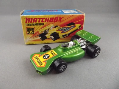 MATCHBOX SUPERFAST 24 TEAM MATCHBOX RACING CAR GREEN EXCELLENT IN VERY GOOD BOX - Image 1 of 4