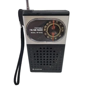 Vtg Sanyo Model RP 5050 AM FM Transistor Portable Radio Handheld WORKS - Picture 1 of 5