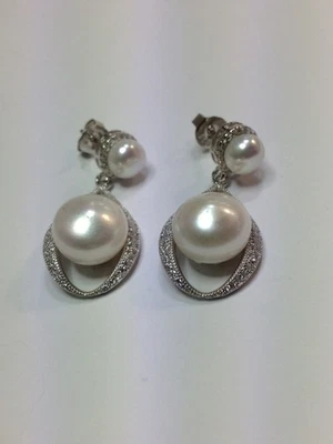 ORECCHINI IN ARGENTO 925 FANTASIA ZIRCONI E DOPPIA PERLA VERA (AMFO0275) - Immagine 1 di 3