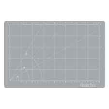 Self-Healing Cutting Mat by Recollections™, Gray, 6" x 9"