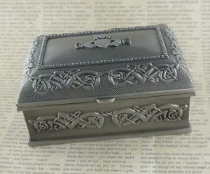 Scatola Gioielli Piccolo Peltro Claddagh IRLANDESE FATTA da Mullingar Peltro - Foto 1 di 3