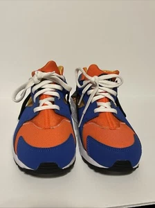 Zapatos para correr Nike Huarache Run para jóvenes talla 3Y (Modelo 704949-421) - Imagen 1 de 9