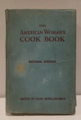 VINTAGE THE AMERICAN WOMAN'S COOKBOOK, 1946, NATIONAL BINDING, THUMB INDEX - Image 1 of 4