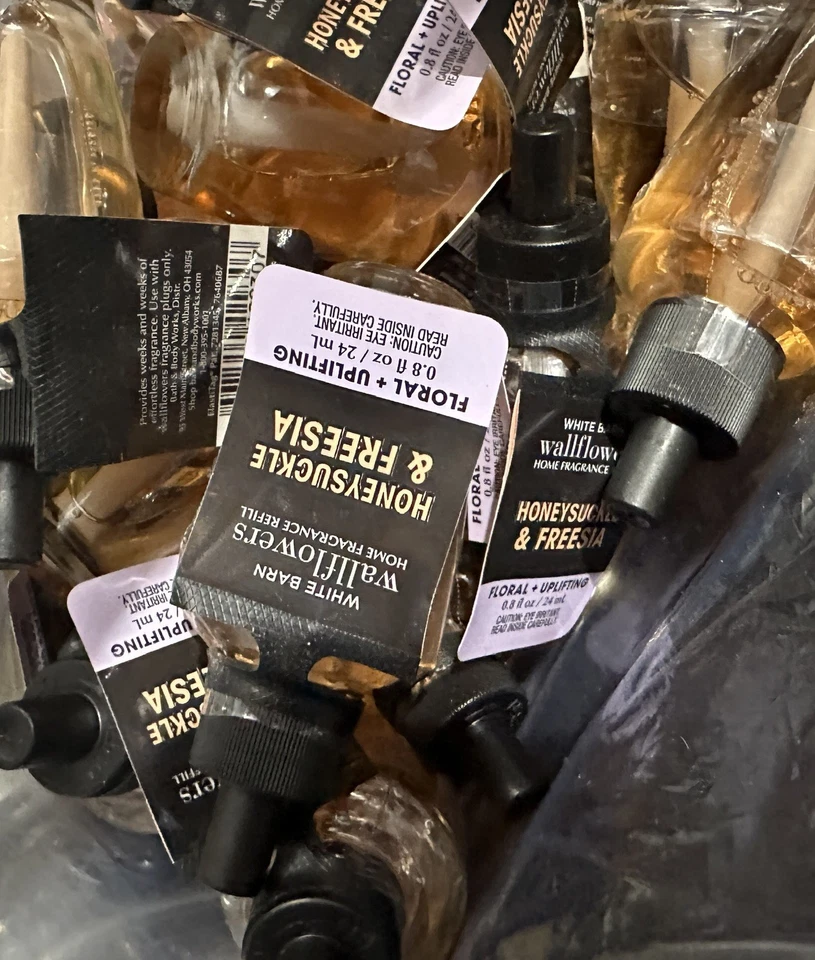 Bath & Body Works Honeysuckle & Freesia Wallflower Fragrance Bulb 0.8 Oz x4 - Image 1 of 1