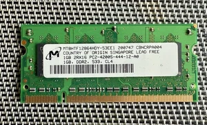 Micron Laptop Memory - 1GB, 533 CL4 - MT8HTF12864HDY-53EE1 PC2-4200S-444-12-A0 - Picture 1 of 2