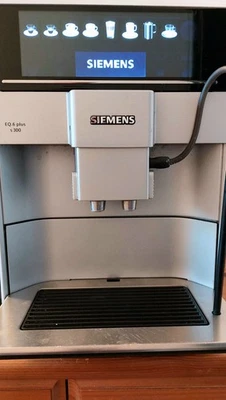 Siemens Kaffeevollautomat EQ.6 plus s300 TE653501DE, für viele Kaffeespezialität - Bild 1 von 4