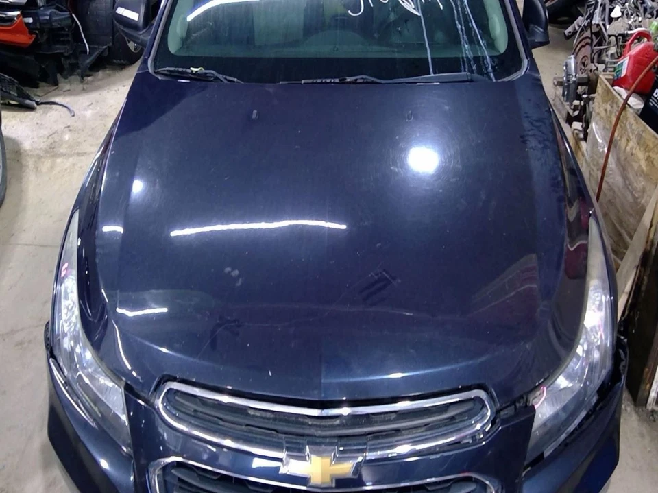 (LOCAL PICKUP ONLY) Hood VIN P 4th Digit Limited Fits 11-16 CRUZE 946297 Foto 1 de 1