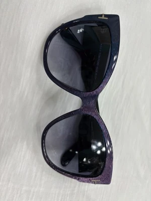 Gafas de sol Tom Ford para mujer ojo de gato púrpura degradado Anushka Foto 1 de 3