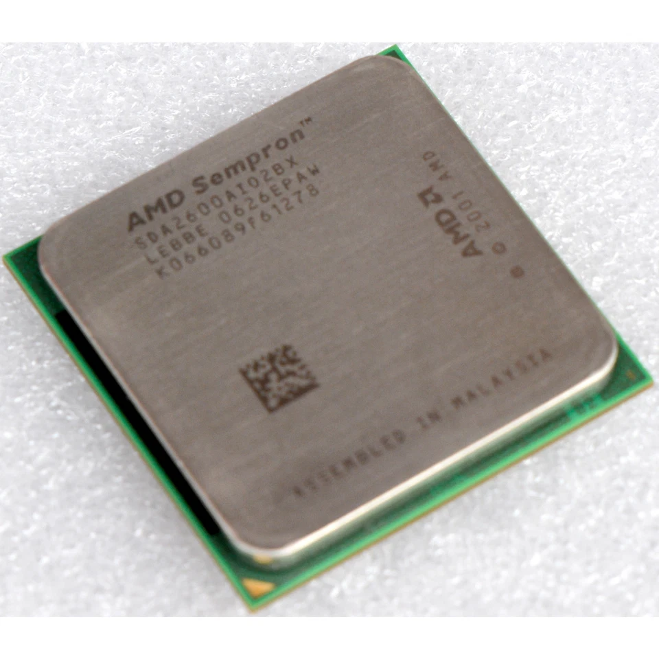 Amd Sempron Sda2600ai02bx 64bit 1600mhz Socket 754 Abbwe Lbbwe Lebbe Nbbwe M367 - Image 1 of 1
