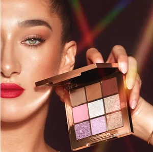 Charlotte Tilburry LIMITED EDITION Beautyverse 9 Color Eye Shadow Palette NIB - Picture 1 of 5