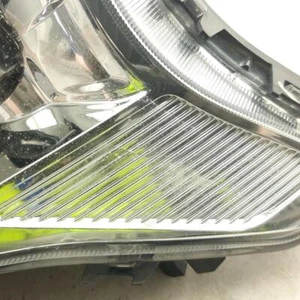 Light For Fusion OEM Assy Fog Right Pitted - Picture 1 of 3