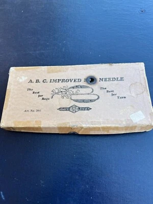 VINTAGE A.B.C.  Rug Shuttle Needle for Yarn and Narrow Rags - Image 1 of 4