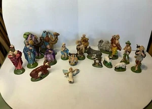 Vintage 1970s Nativity Set Figures 19 Piece Christmas Decor Ceramic - Picture 1 of 12