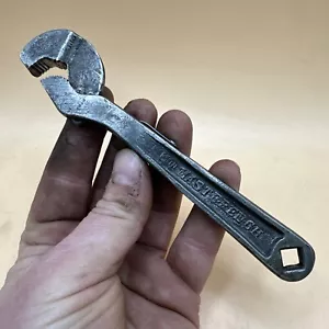 Vintage Heller Brothers Co. Masterench. 6" Tool. Newark N. J. USA. Patented - Picture 1 of 8