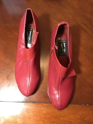 Botines de cuero rojo A J Valenci Foto 1 de 4