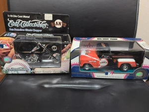 Modelo de motocicleta OCC ERTL MLB 1/18 de los Gigantes de San Francisco una camioneta Chevy 55 - Imagen 1 de 5