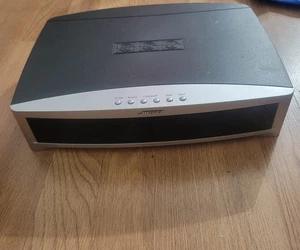 Consola central multimedia Bose modelo AV3-2-1 III solamente - ¡Sin cables! - Imagen 1 de 4