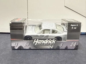 2011 Jeff Gordon #24 AARP/DTEH Ice 1/64 Nascar COT Diecast NEW - Picture 1 of 7