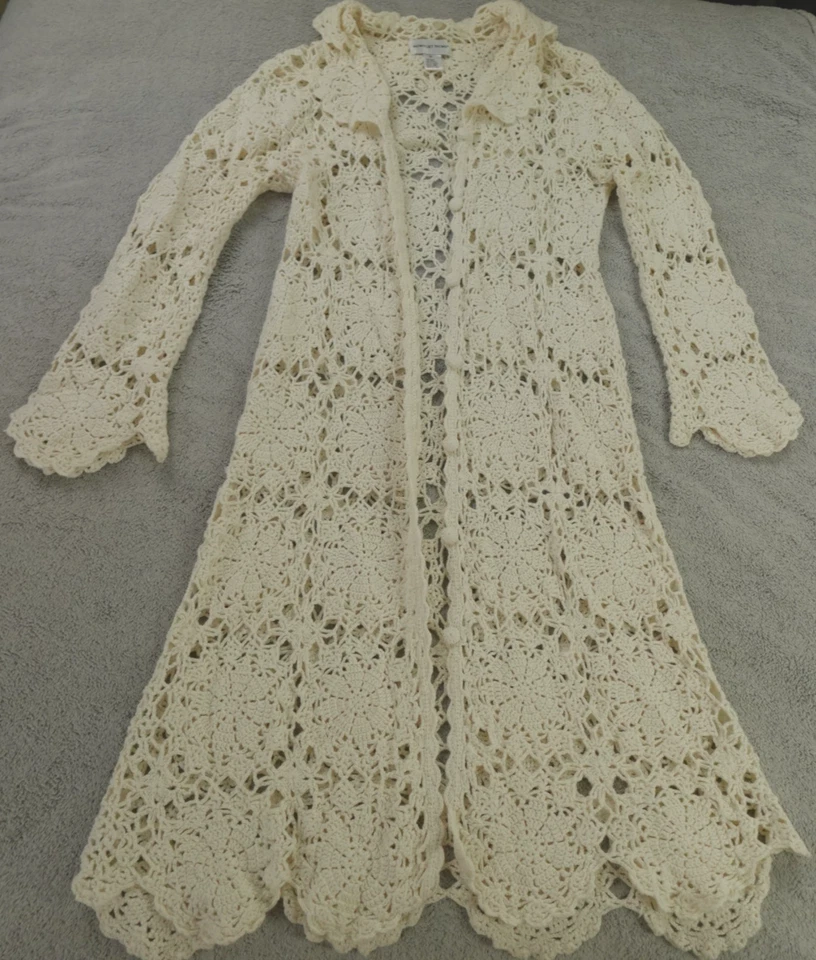 Suéter Newport News Mujer Mediano Crema Crochet Plumero Cárdigan Foto 1 de 4