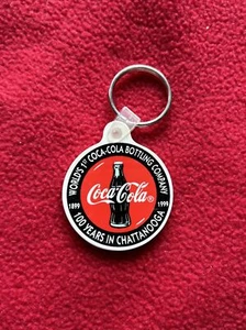 Coca Cola 100 Years In Chattanooga Keychain 1889-1999 Vintage Coke Collectible - Picture 1 of 2