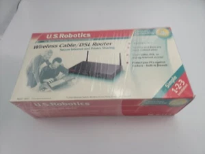 Vintage US Robotics Model 8011 Wireless Cable/DSL Router - Picture 1 of 5
