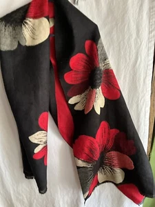 LA FIORENTINA  FLORAL BLACK RED WRAP SCARF Luxury High End Item - Picture 1 of 16