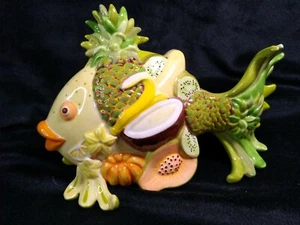 Westland Giftware Fish Outta Water Fruit Fish 11315 Kiwi Green Orange coconut - Picture 1 of 10