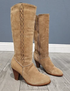 Vintage 80s Women Tan Suede Leather Western Heeled Tall Boots 9M - Picture 1 of 10