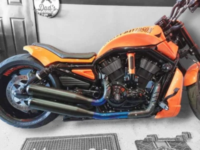 Tubo de escape personalizado Harley Davidson Fullsystem 2-2 VROD NIGHT ROD STREET ROD Foto 1 de 4