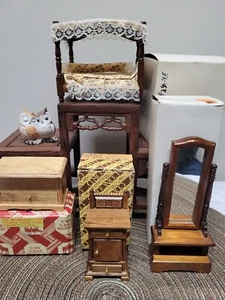 4 pc Lot of Miniature items for crafts and Dollhouse  1:12   - Picture 1 of 10