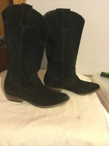 MIA Black Suede Boots Women’s Size 6M EUC - Picture 1 of 10