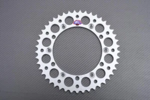 Krone RENTHAL Ultra Light 45Zähne 520 HUSQVARNA WR 300 2009-2014 216U-520-45P-SI - Picture 1 of 3