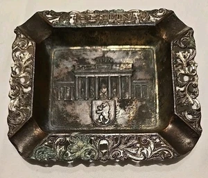 Cenicero de metal conmemorativo vintage Berlín bronce o cobre - Imagen 1 de 3