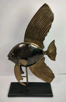 Escultura de pez ángel MCM vintage madera latón estilo Hollywood regencia playa 20x10" Foto 1 de 4