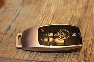 Used ORIGINAL MERCEDES BENZ OEM SMART KEY LESS ENTRY REMOTE FOB excellent #24 - Imagen 1 de 2