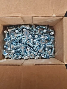 (100 Qty) 10-24 x 7/16" Phillips Flat Head Full/Thrd Machine Screws Zinc - Picture 1 of 2