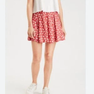 American Eagle Floral Flutter A Line Circle Skater Mini Skirt Size M Pink Ivory - Picture 1 of 6