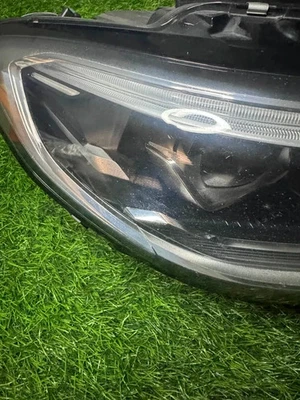 Оригинальная адаптивная светодиодная фара для правостороннего пассажира для BMW 3-Series 330i M340i 2019-2022 годов выпуска - Изображение 1 из 4