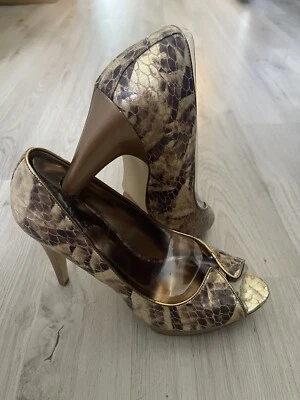 🌟 Zapatos para mujer CARLOS SANTANA talla 8,5 cuero tacones altos imitación piel de serpiente🌟 Foto 1 de 4