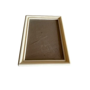 Vintage 1960s Beige Plastic Acrylic Photo Frame 5 x 7 inches - Picture 1 of 4