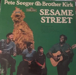 Pete Seeger & Brother Kirk Visit Sesame Street 1974 Vinyl LP Record Sealed Rare - Bild 1 von 2
