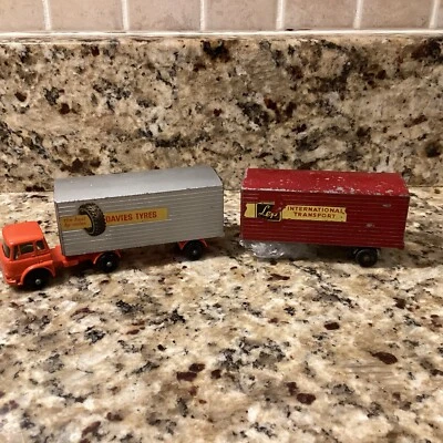Lesney Matchbox Major Pack No.2 Davies Tyres Bedford Tractor/ York Freightmaster - Image 1 of 4