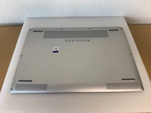 GENUINE HP BASE COVER BOTTOM COVER ELITEBOOK 1040 G4 - Photo 1/4