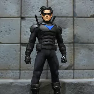 1/12 Custom DC Multiverse Nightwing Grayson Kit Conversion Sculpt - Picture 1 of 11