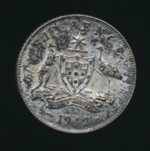 Australia 1942-D SIXPENCE .0842 ounces of SILVER! - Picture 1 of 2