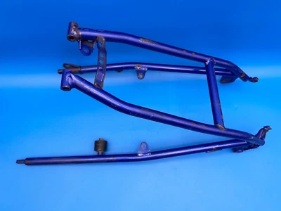 Subchasis trasero Yamaha WR426F 2001 2002 5NG-21190-00-P0 WR250F WR400F Foto 1 de 4