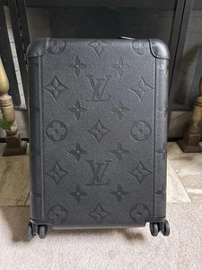 $5150 LOUIS VUITTON Horizon 55 carry on roller in black large monogram leather - Picture 1 of 16